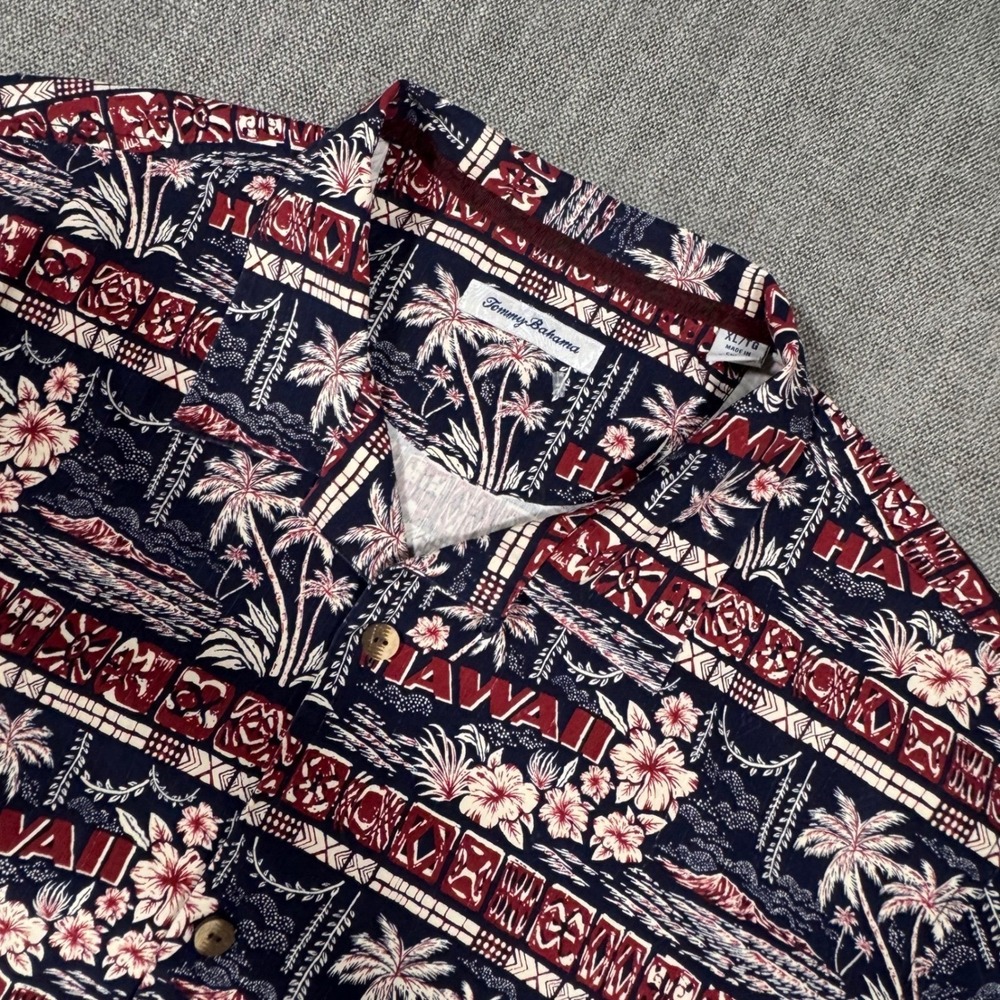 Tommy Bahama Hawaiian Shirt Men's XL 100% Silk Camp Shirt Navy Red Floral Aloha